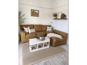 property 70191542 f2d1 46fc bad8 9f2a821f36dd 4